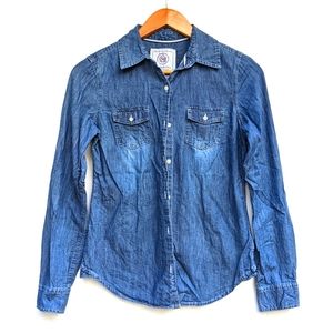 SO chambray blue denim button front shirt